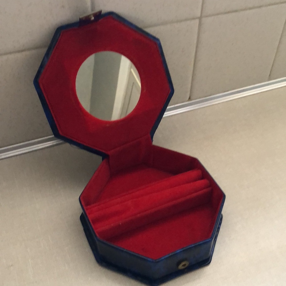 Octagon Shape Vinyl‎ VINTAGE Jewelry case with mirror Tapestry front
